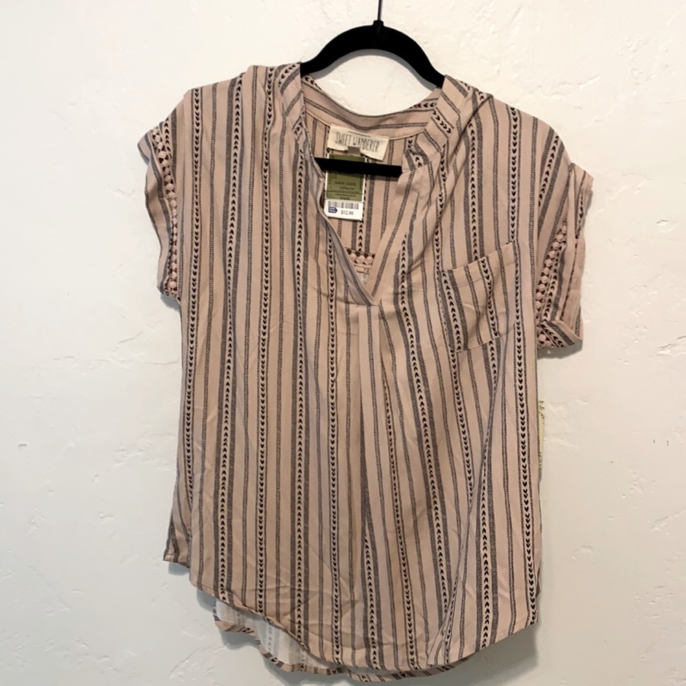 Women’s Blouse Size: L